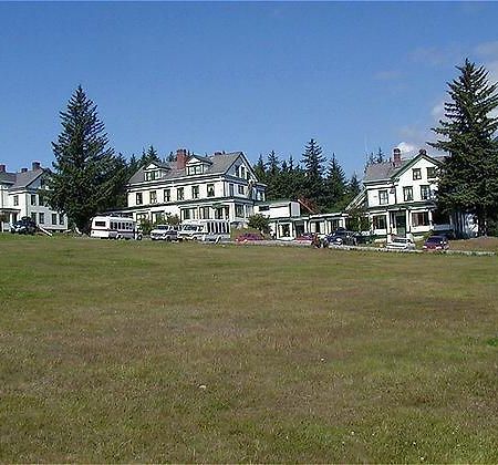 Hotel Halsingland Haines Eksteriør bilde